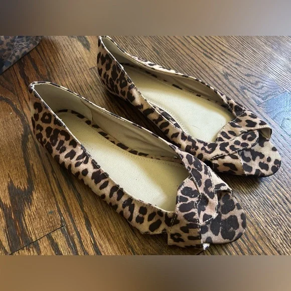 ASOS shoes leopard open toe flat shoes size 9-nwt - Picture 1 of 4
